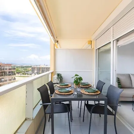 Apartment Comodo Y Renovado Apto Con Wifi A 500m De La Playa