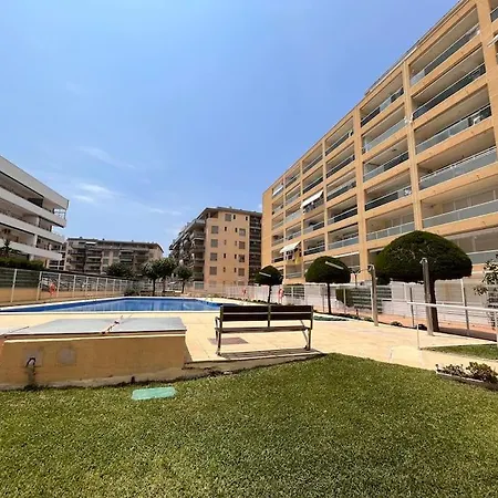 Apartment Comodo Y Renovado Apto Con Wifi A 500m De La Playa